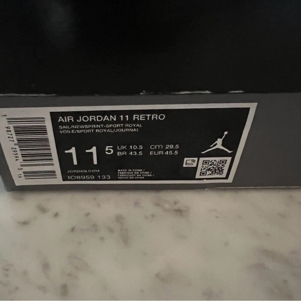 Jordan 11 “285 city pack” size 11.5 
DS 
OG Box
🔥 - Picture 7 of 7
